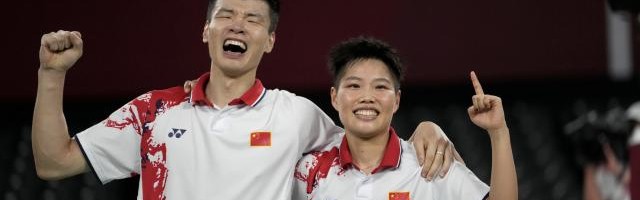 北美世界杯-打破不胜“雅思”魔咒 这次王懿律终于拿到了冠军